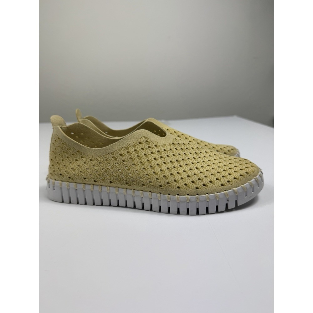 Ilse Jacobsen Tulip Slip On Shoes Womens EU 37 US 6.5 Yellow Laser Cut Comfort